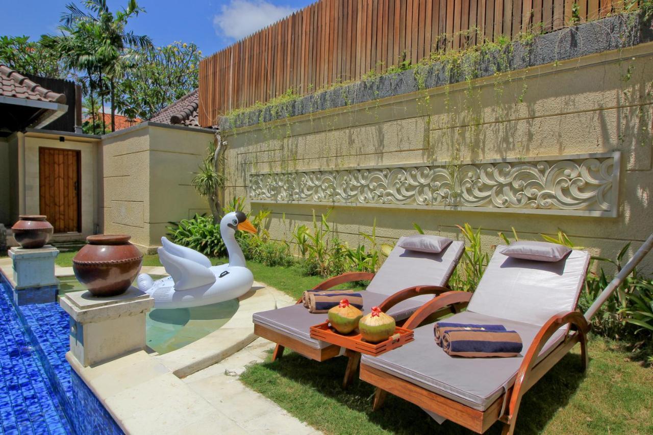Uma Lima Villa Batu Belig - Close To The Beach Canggu Eksteriør billede