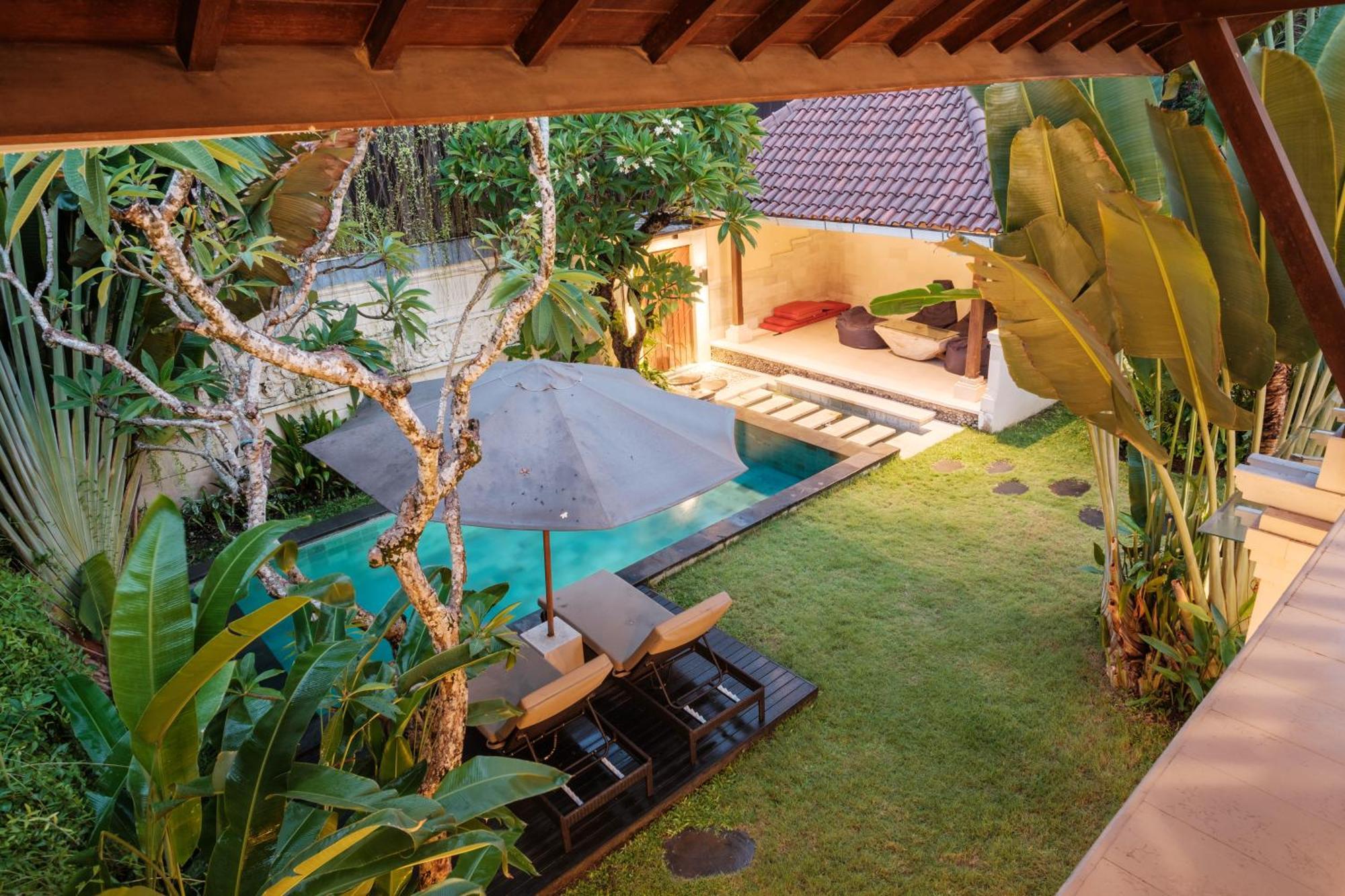 Uma Lima Villa Batu Belig - Close To The Beach Canggu Eksteriør billede