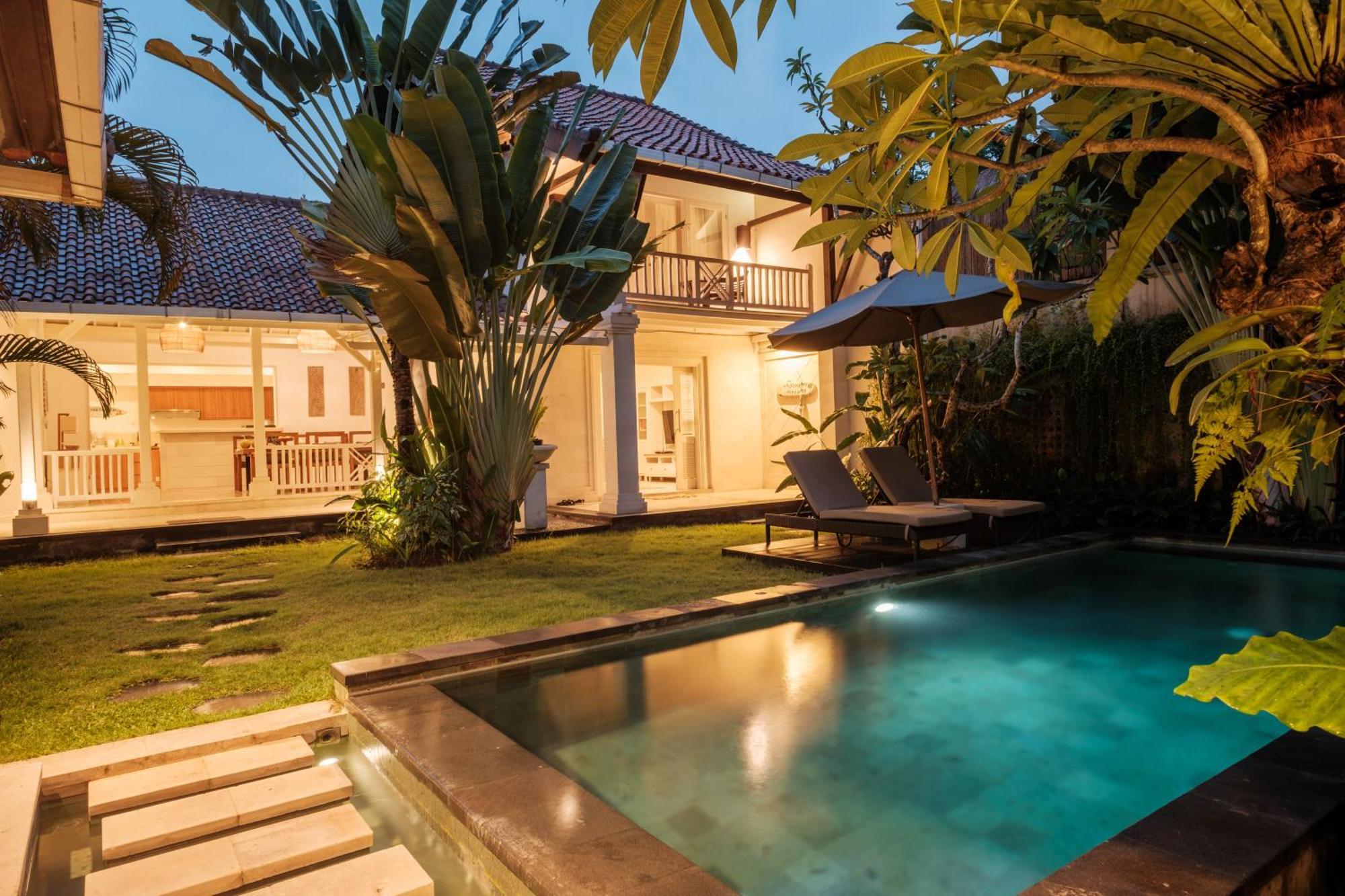 Uma Lima Villa Batu Belig - Close To The Beach Canggu Eksteriør billede